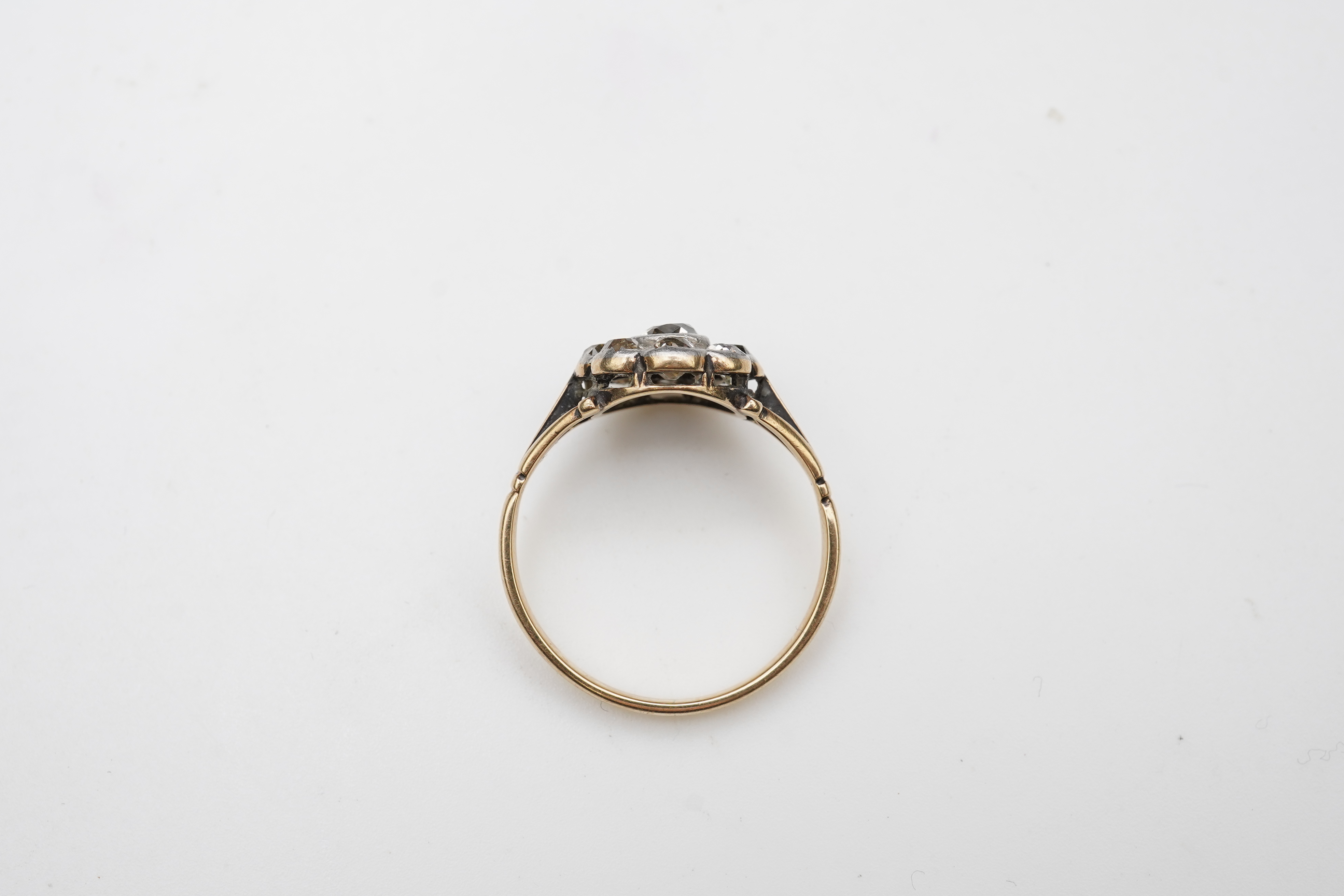 A diamond cluster ring, early 20th century